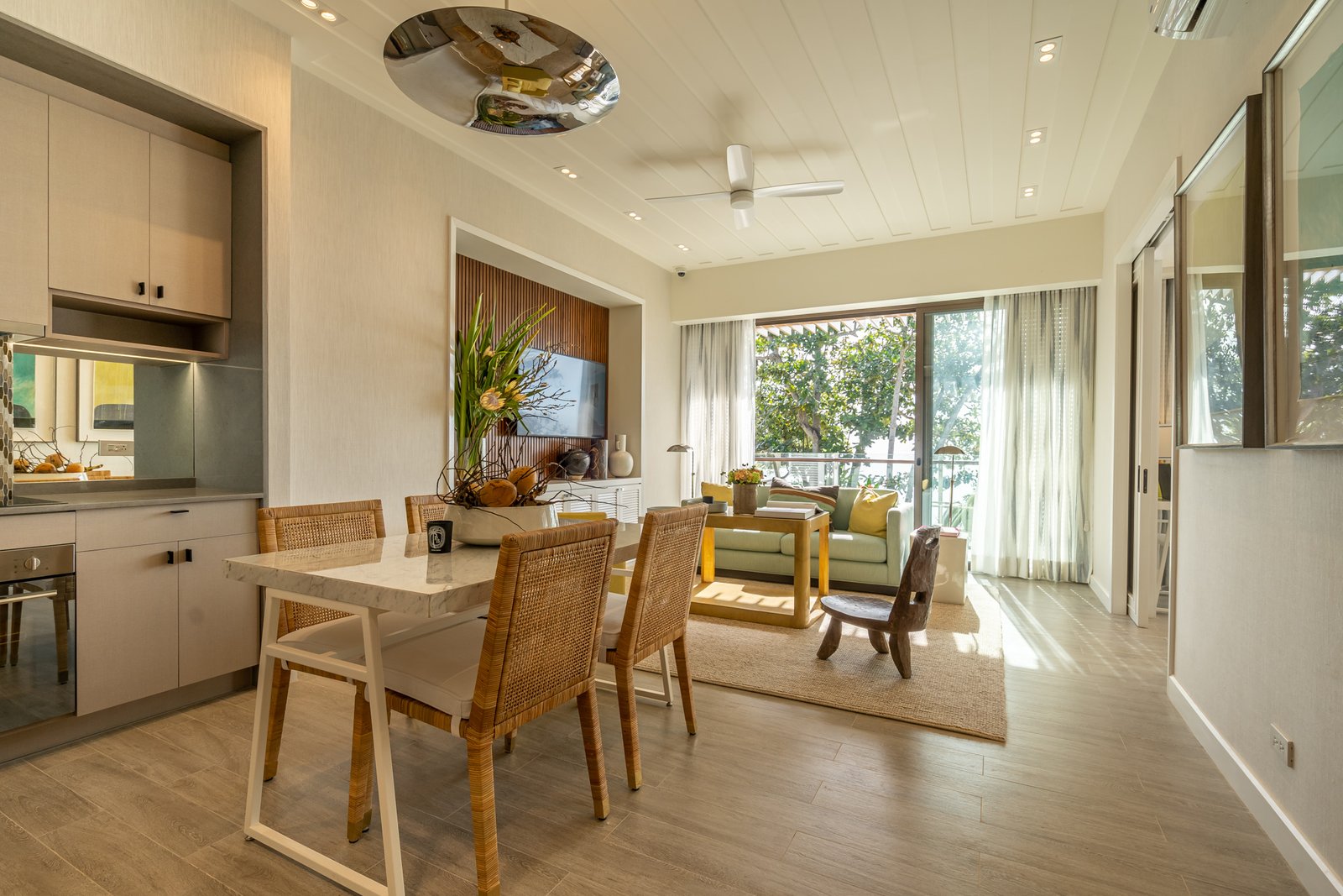 Aruga Resort and Residences - Mactan